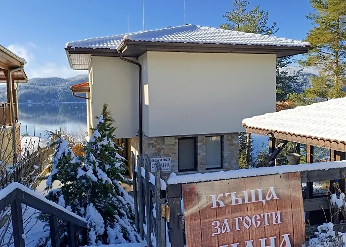 сиана בית הארחה *